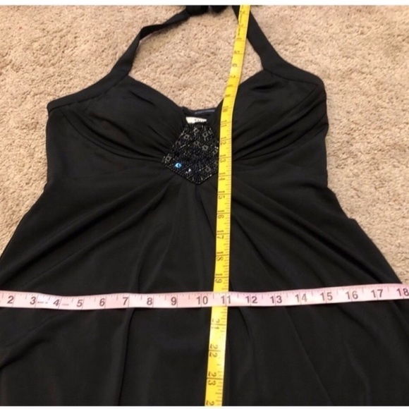 🆕 WHBM mini halter flare sleeveless dress 4 - Picture 5 of 9